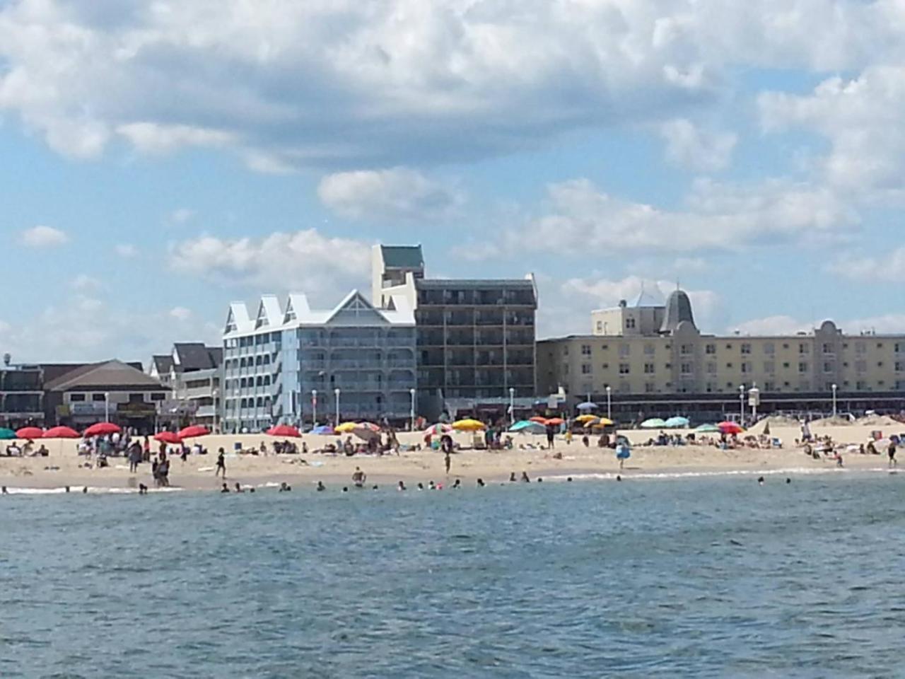 Ocean 1 Hotel & Suites Ocean City Exterior photo